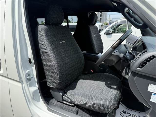 Car thumbnail 9