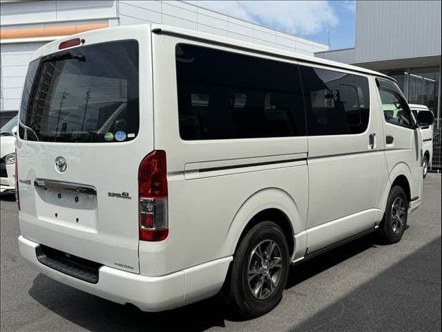 Car thumbnail 15