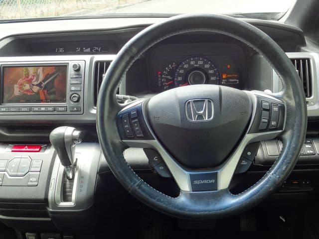 Car thumbnail 4