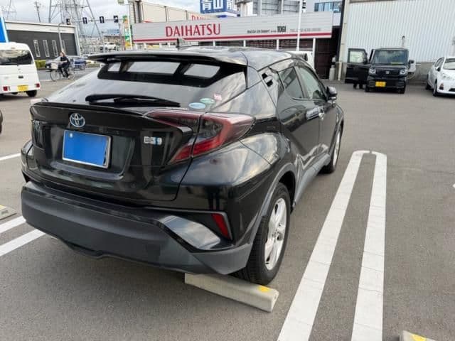Car thumbnail 4