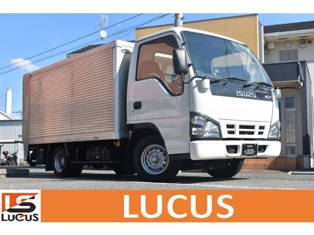 ISUZU