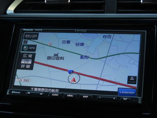 Car thumbnail 4