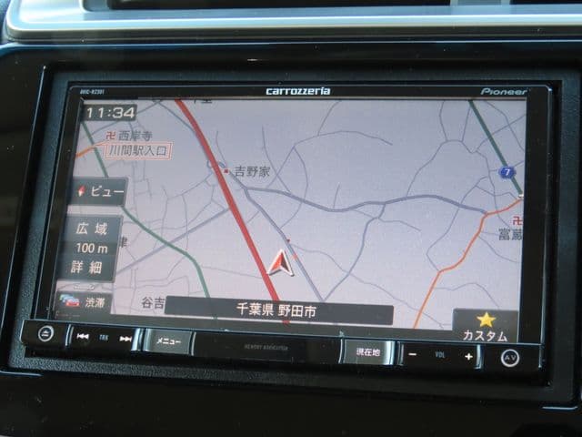 Car thumbnail 4