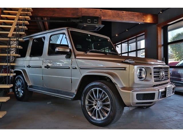 Car thumbnail 3