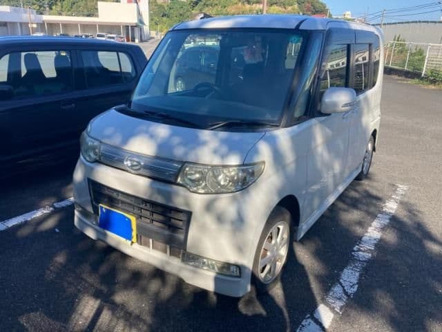  2025 DAIHATSU TANTO CUSTOM
