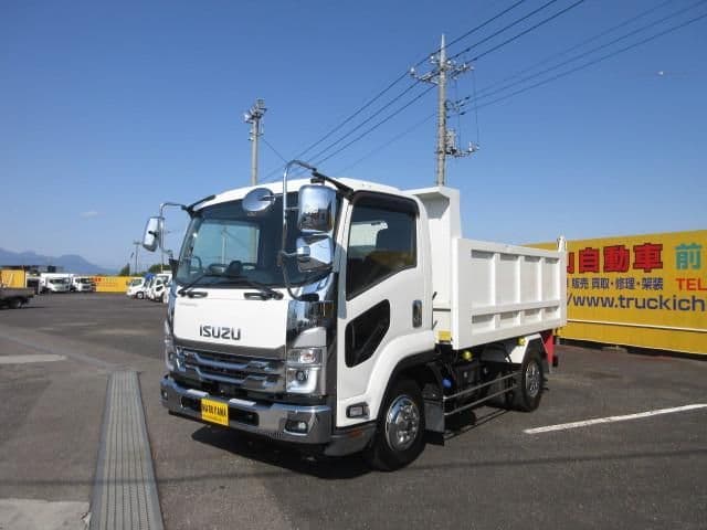 ISUZU