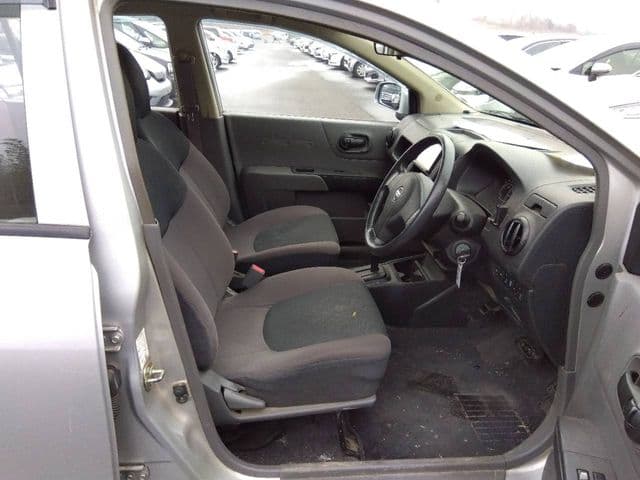 Car thumbnail 4