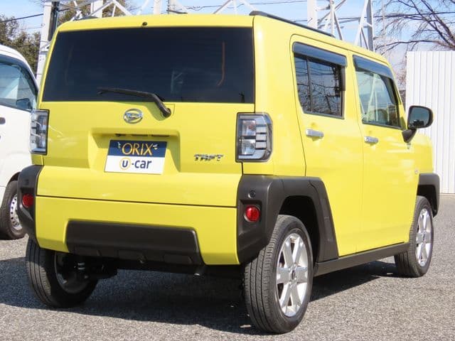 Car thumbnail 3