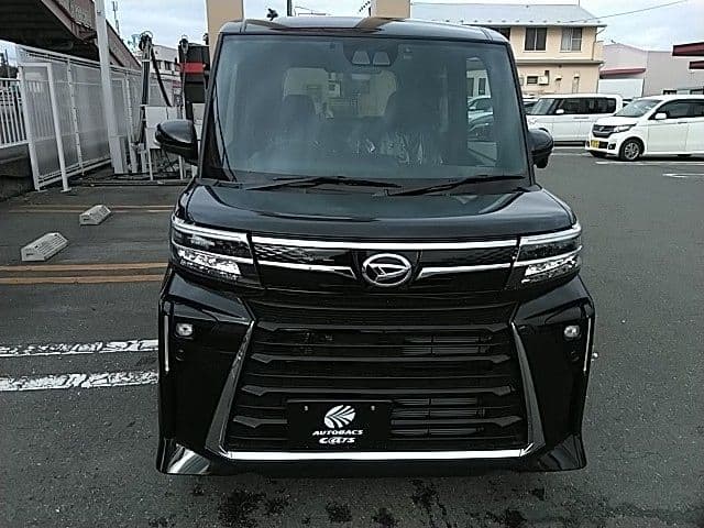 Car thumbnail 4