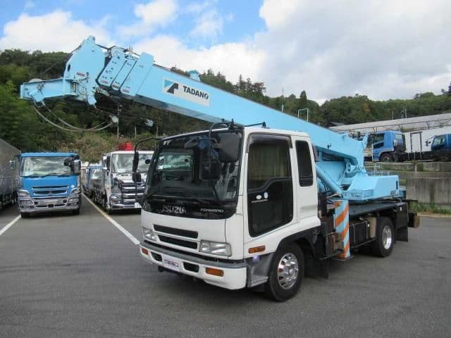 ISUZU