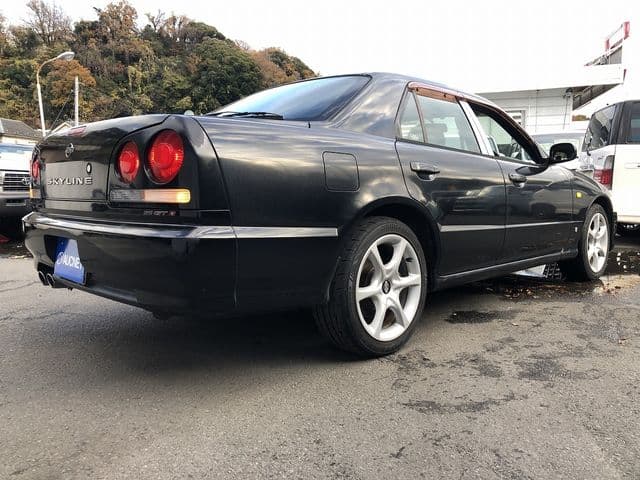 Car thumbnail 3