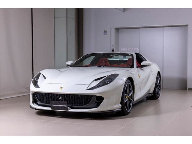 FERRARI FERRARI 812 GTS