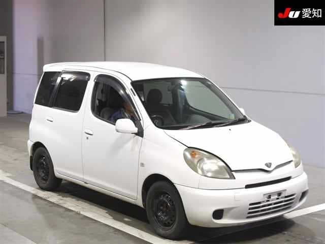 TOYOTA FUN CARGO 