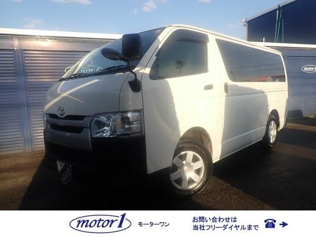 TOYOTA REGIUSACE van 4WD