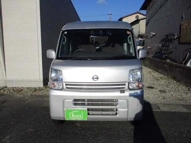 NISSAN NV100 CLIPPER 4WD
