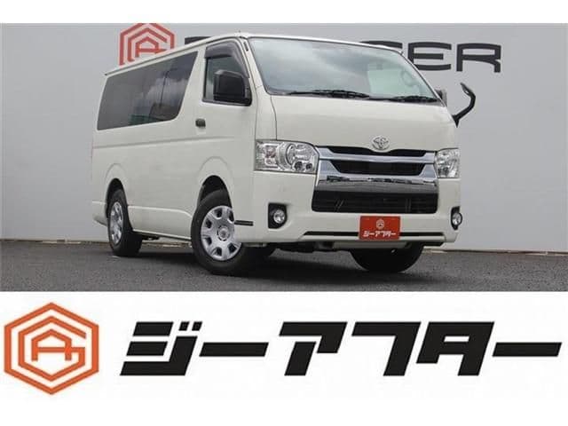 TOYOTA HIACE van 1.2t 2WD