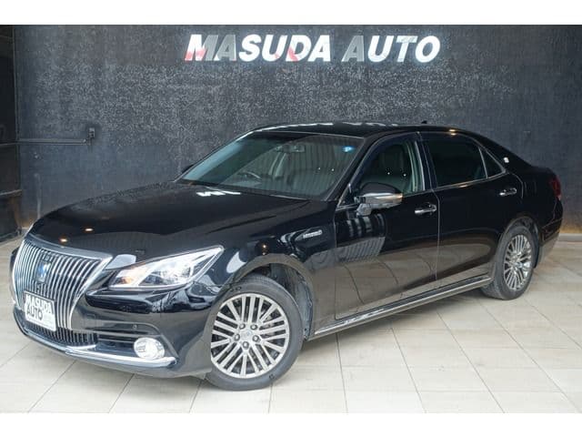 TOYOTA CROWN MAJESTA HYBRID 4WD