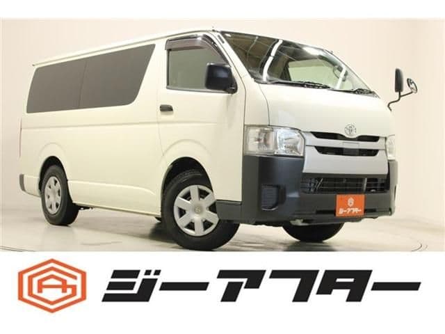 TOYOTA HIACE van 1.2t 2WD
