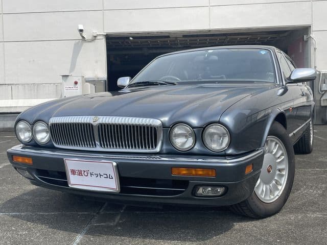 DAIMLER DAIMLER DAIMLER
