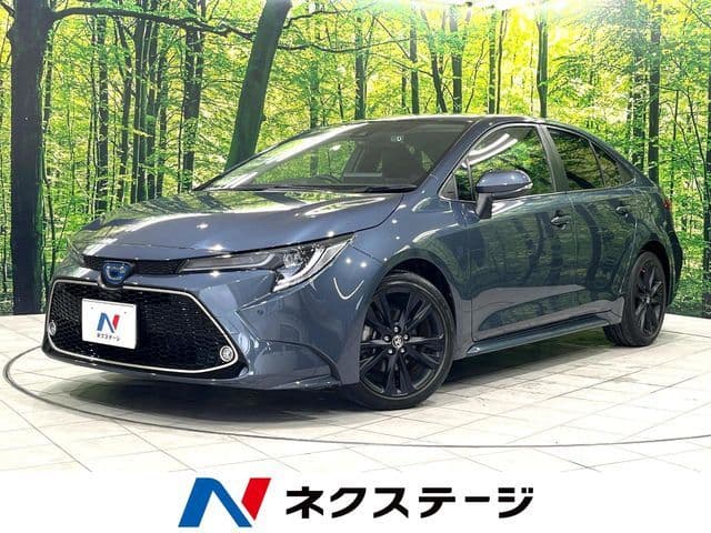 TOYOTA COROLLA sedan HYBRID 4WD