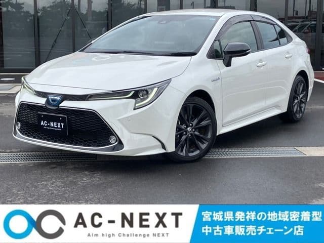 TOYOTA COROLLA sedan HYBRID