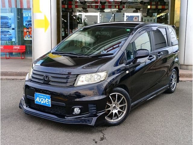 HONDA FREED Spike