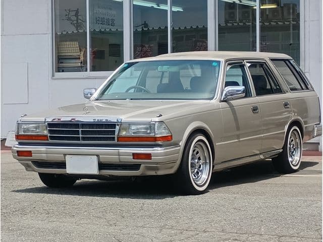 NISSAN GLORIA wagon