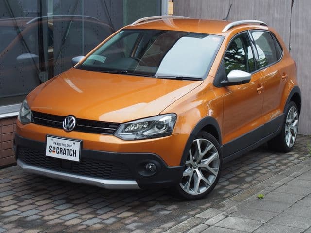 VOLKSWAGEN VOLKSWAGEN CROSS POLO