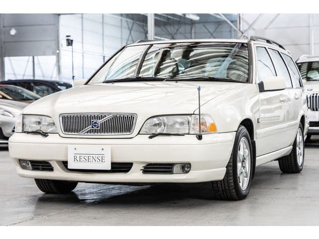 VOLVO VOLVO V70