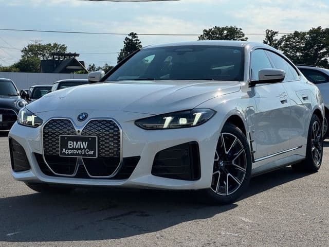 BMW BMW i4