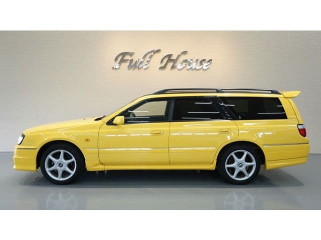 NISSAN STAGEA 4WD