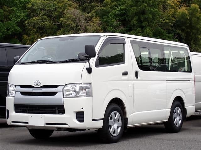TOYOTA HIACE van 1.2t 2WD