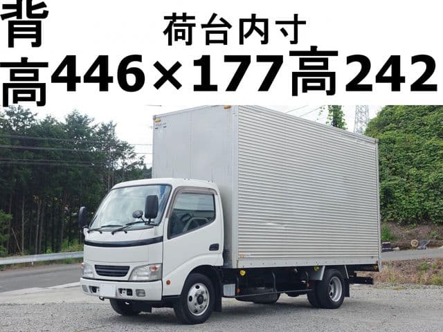 TOYOTA DYNA