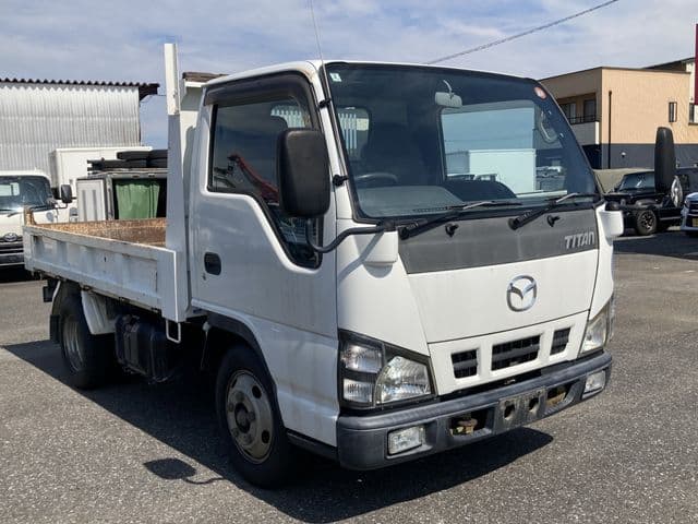 MAZDA TITAN