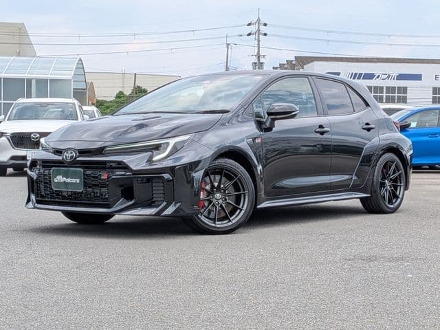 TOYOTA GR COROLLA