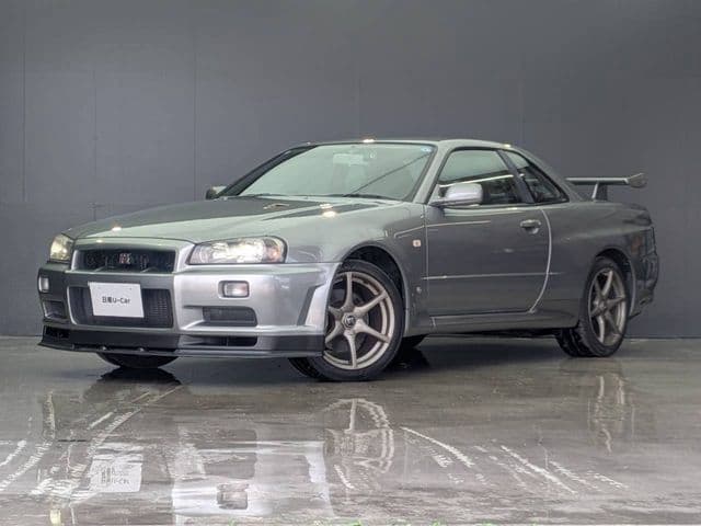 NISSAN SKYLINE GT-R