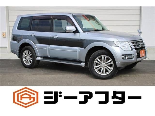 MITSUBISHI PAJERO wagon