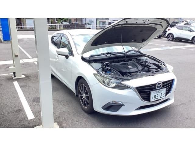 MAZDA AXELA sedan