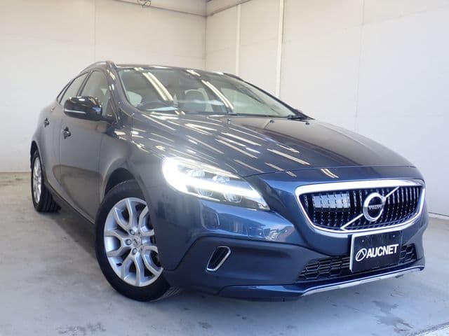 VOLVO VOLVO V40 CROSS COUNTRY
