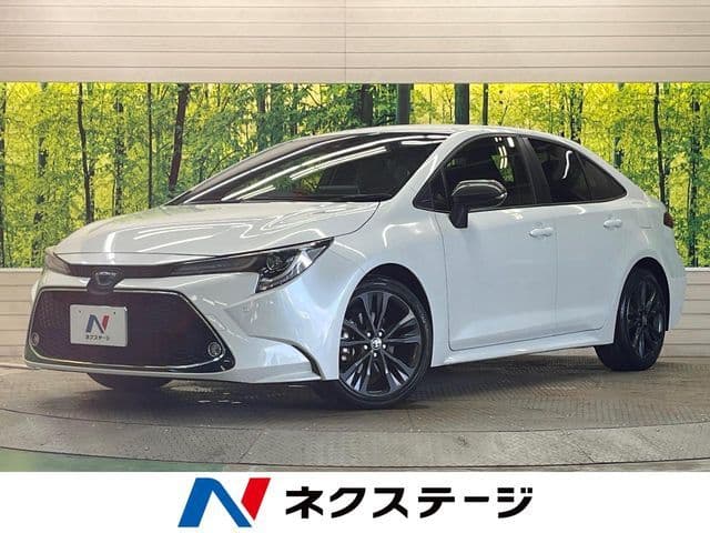 TOYOTA COROLLA sedan HYBRID