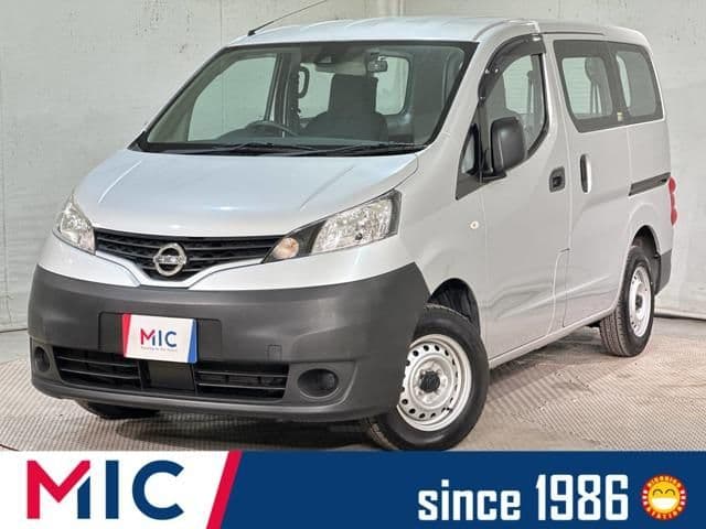 NISSAN NV200 VANETTE van