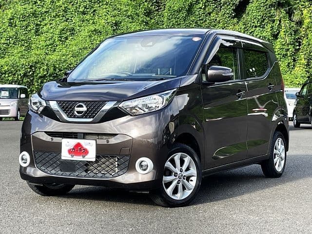 NISSAN DAYZ 4WD