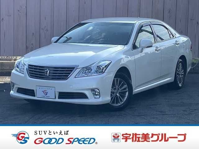 TOYOTA CROWN sedan 4WD