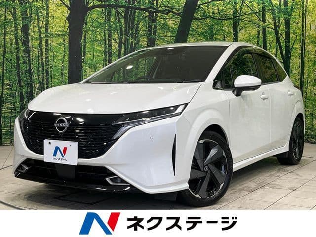 NISSAN AURA