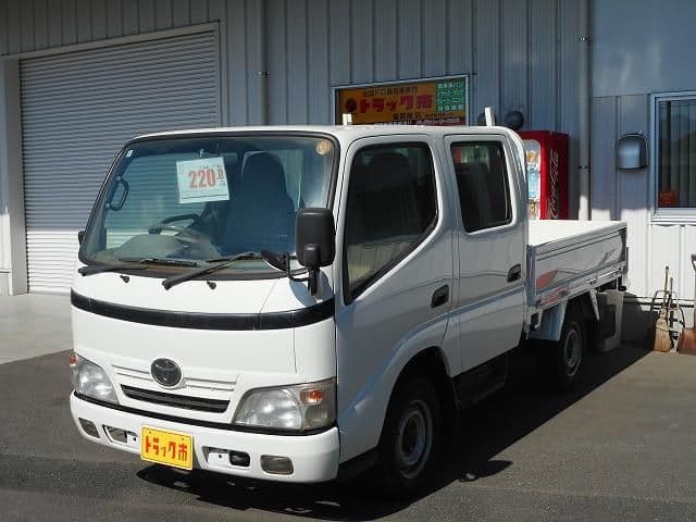 TOYOTA DYNA