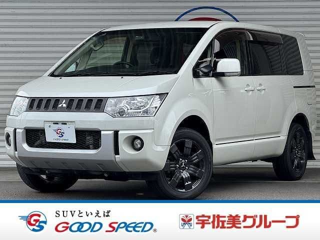 MITSUBISHI DELICA D:5 4WD