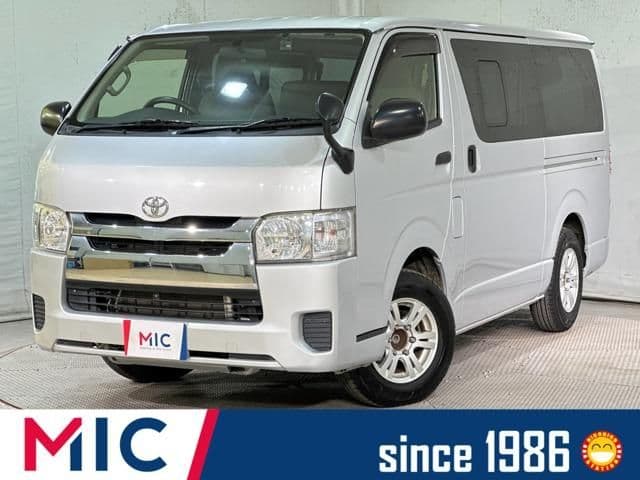 TOYOTA REGIUSACE van 2WD
