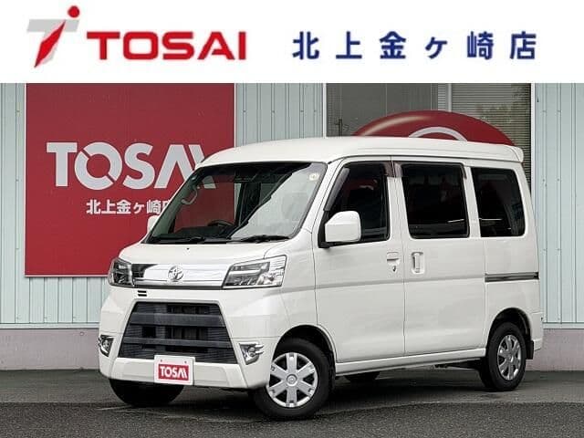 TOYOTA PIXIS van 4WD