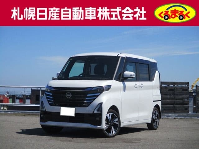 NISSAN ROOX 4WD