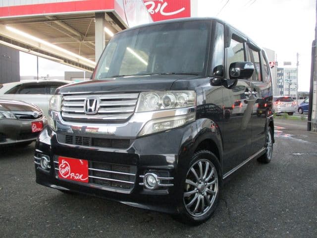 HONDA N BOX CUSTOM